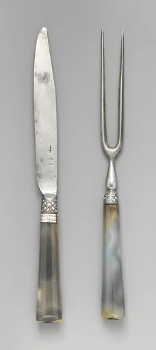 Table knife and fork