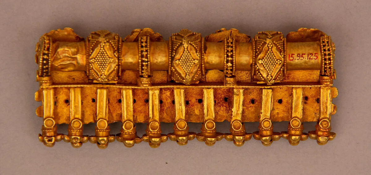 Pendant — Unknown