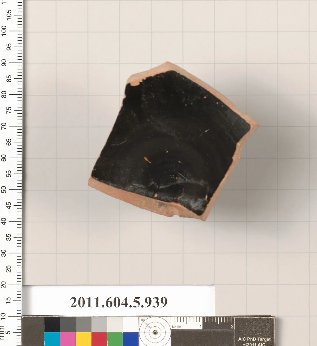 Terracotta fragment of a kylix (drinking cup) — Unknown