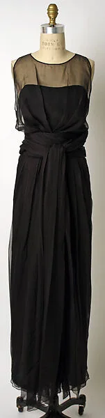 Evening dress — Norman Hartnell|Marc Bohan