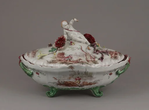 Tureen with cover