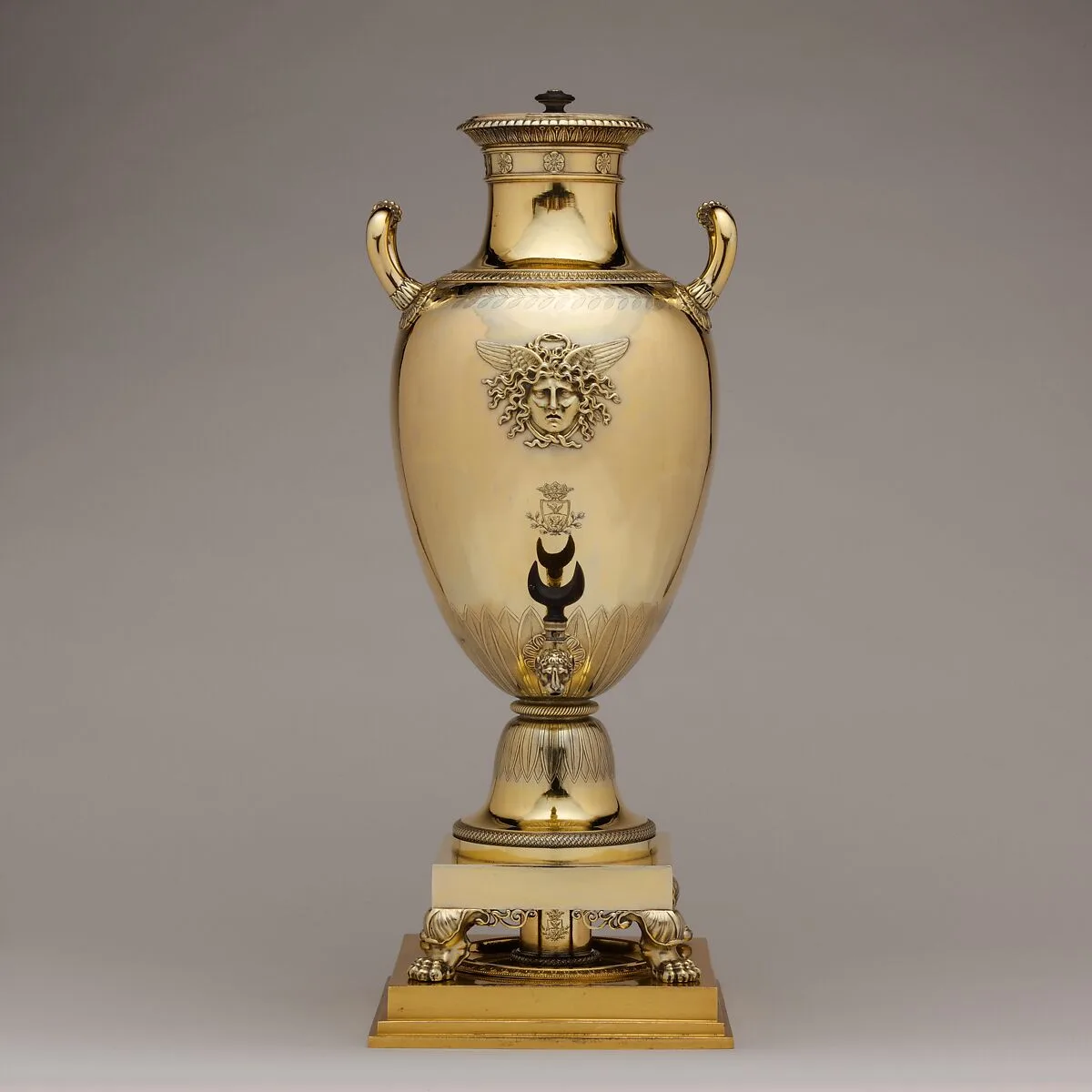 Hot water urn — Jean-Baptiste-Claude Odiot