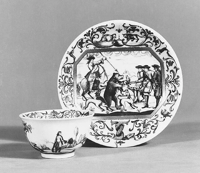 Cup and saucer — Vienna|Claudius Innocentius Du Paquier period|Meissen Manufactory