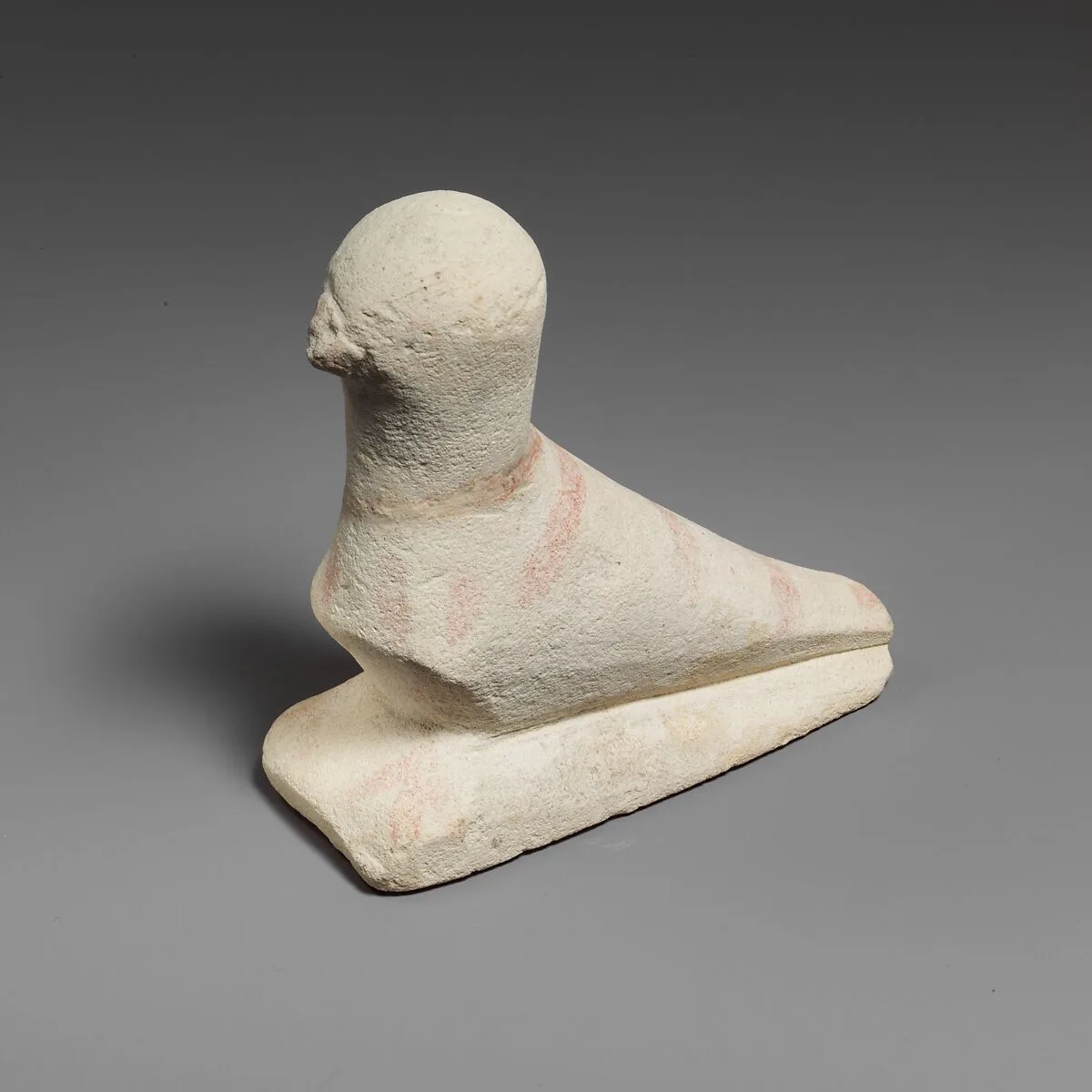 Limestone statuette of a dove — Unknown