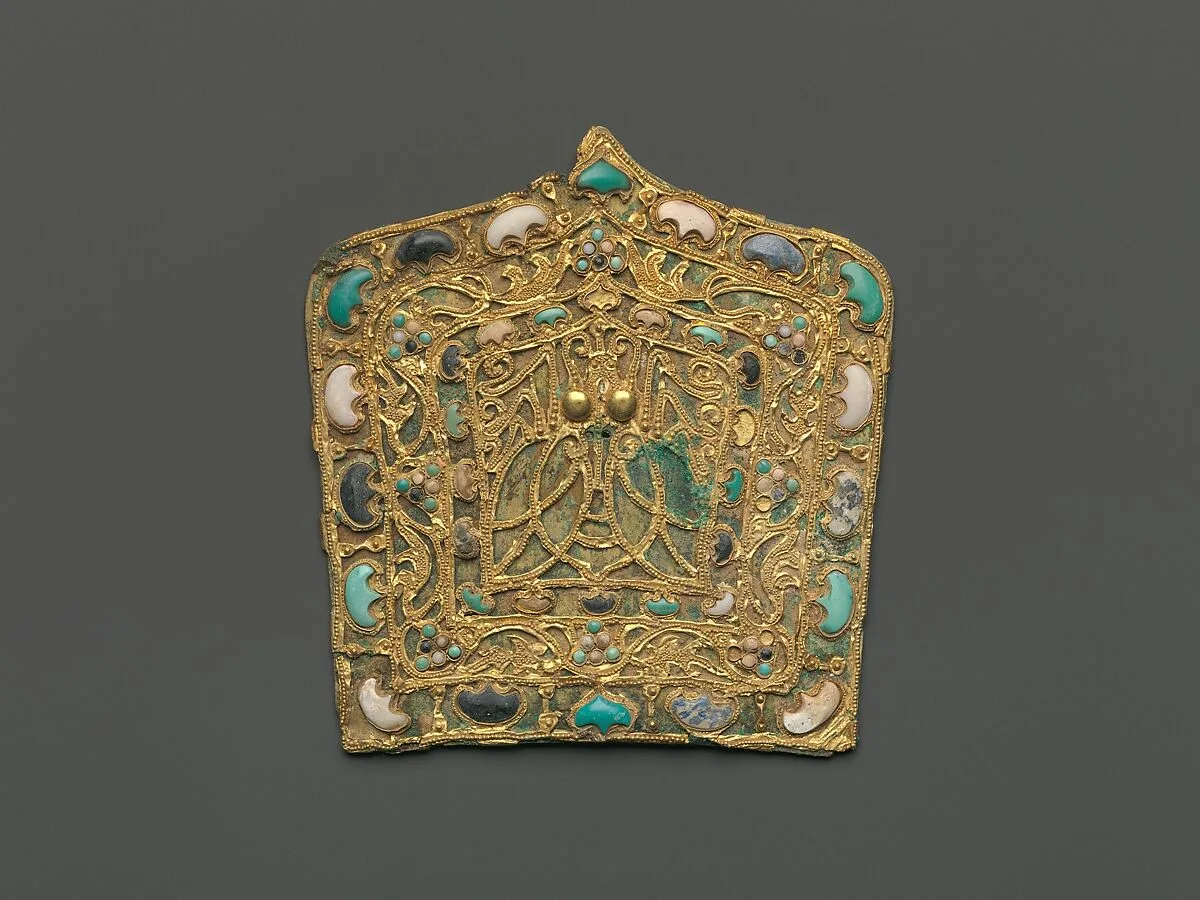 東晉 鎏金嵌寳銅飾件|Ornamental Plaque — Unknown