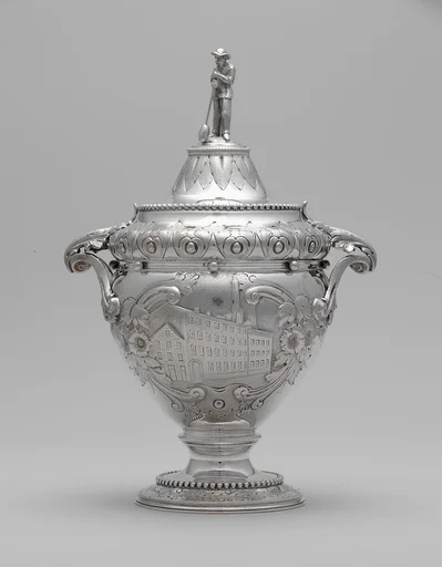 Sugar bowl