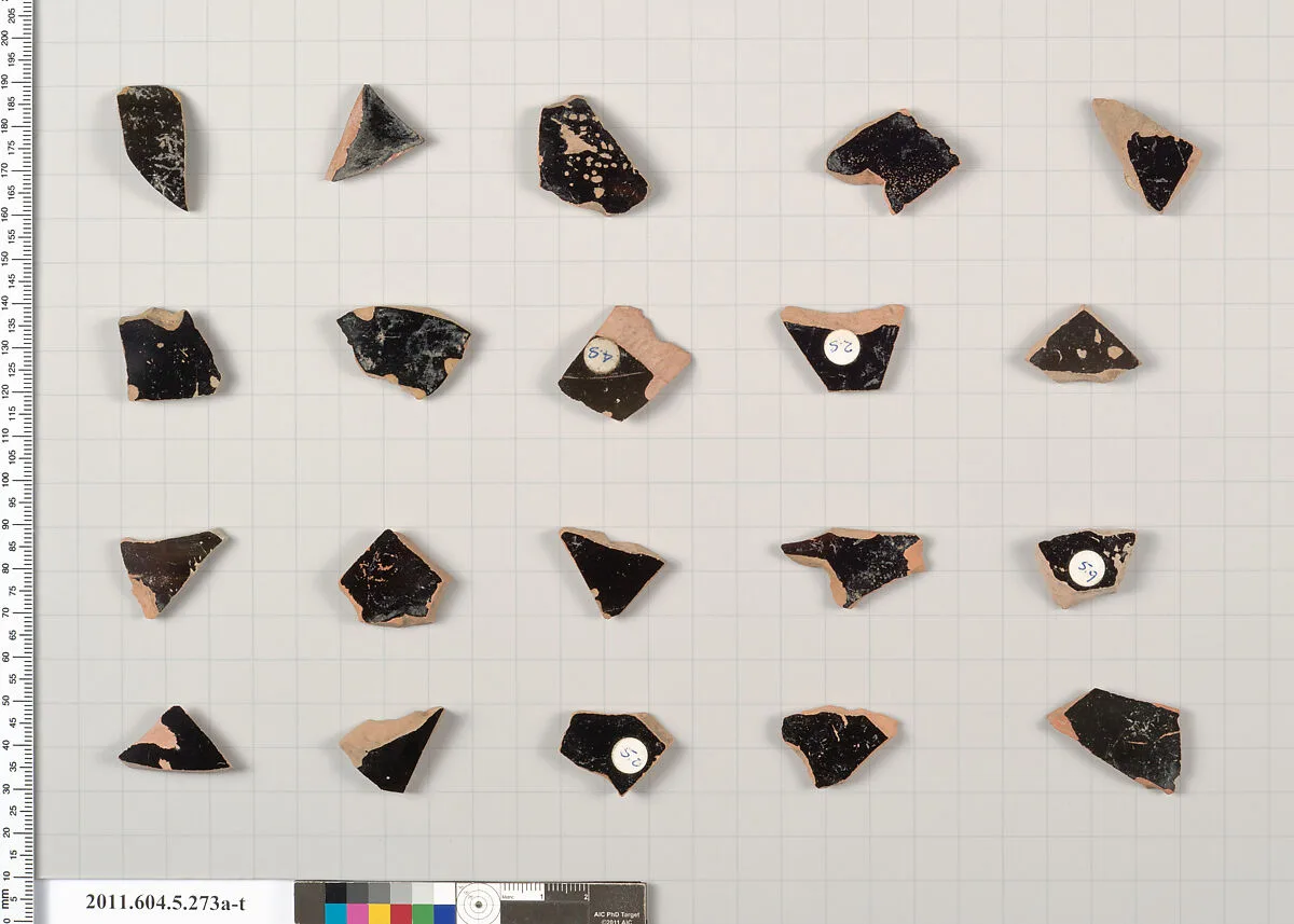 Terracotta fragments of kylikes (drinking cups) — Unknown