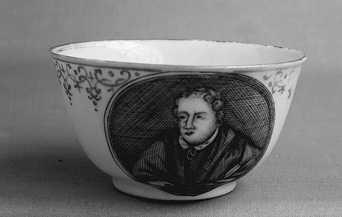 Teabowl and saucer — Unknown