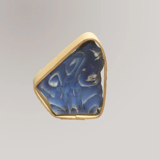 Glass mosaic ribbed bowl fragment