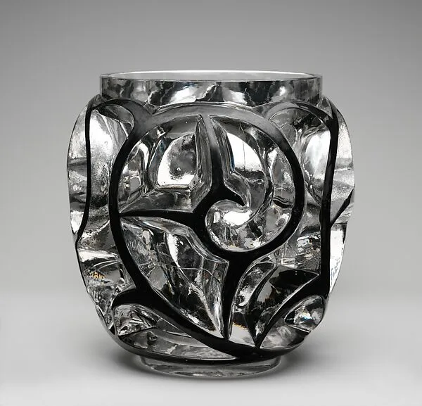 "Tourbillons" (Whirlwinds) Vase — René-Jules Lalique