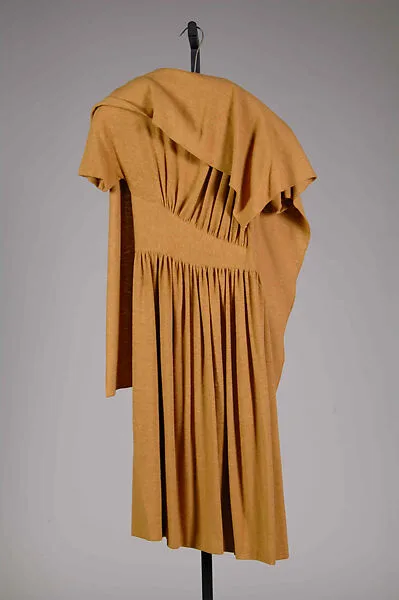 Dress — Madame Grès (Germaine Émilie Krebs)