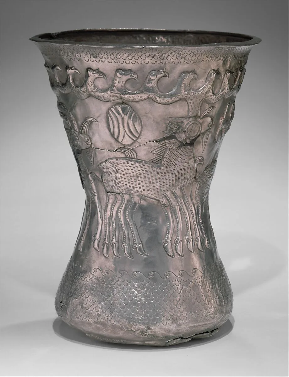 Beaker with birds and animals — Unknown