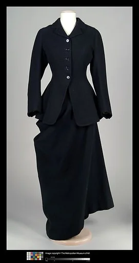 Riding habit