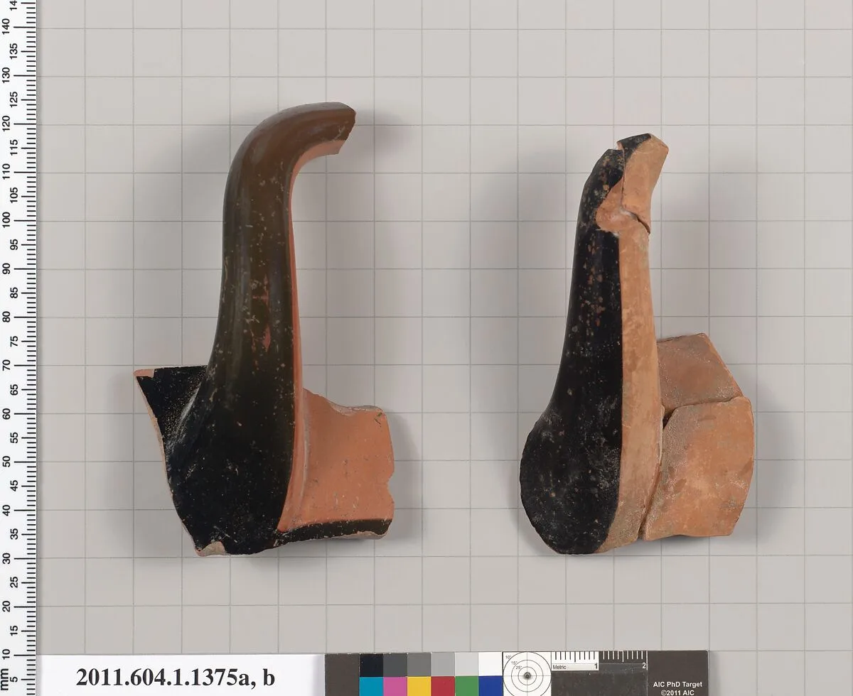 Terracotta fragments of kylikes (drinking cups) — Unknown