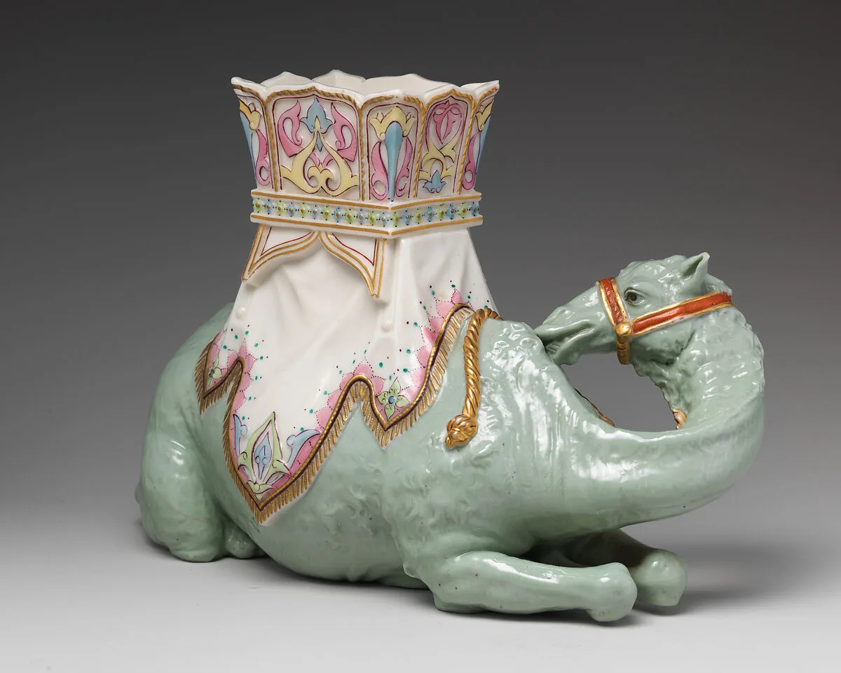 Vase in the form of a camel — Worcester factory|James Hadley