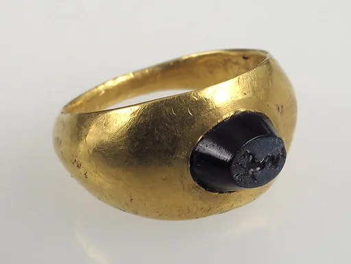Finger Ring