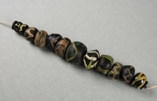 Beads, string