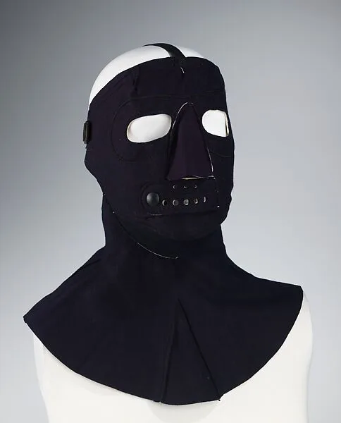 Ski mask — Unknown