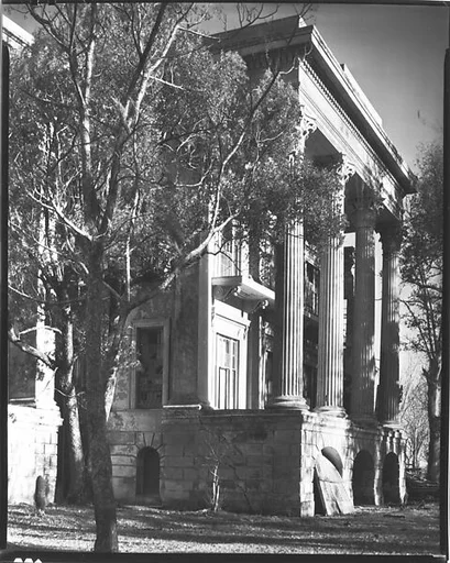 [Full-Façade Greek Revival Porch, Right Wing of Belle Grove Plantation, White Castle, Louisiana]
