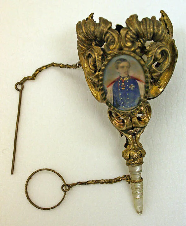 Bouquet holder — Unknown