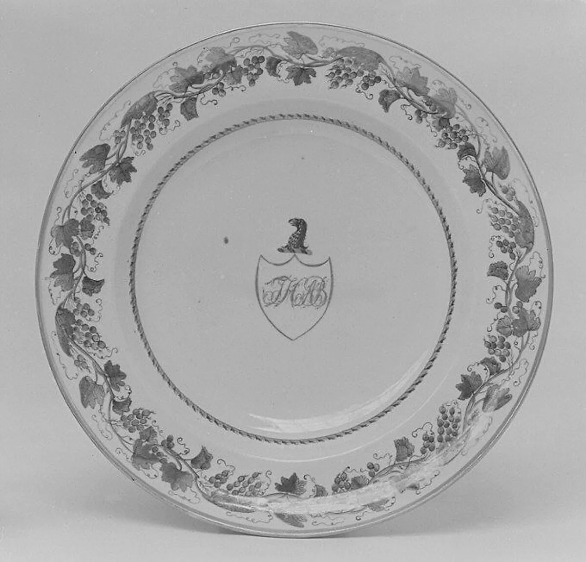 Soup dish (part of a service) — Unknown
