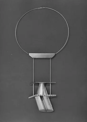 Neckpiece