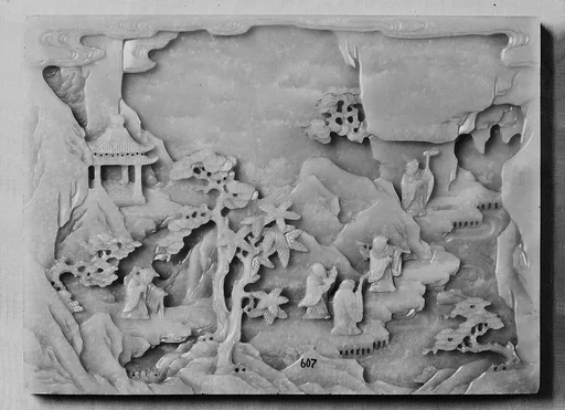 清中期  玉雕山水人物圖屏|Table screen with land of immortals