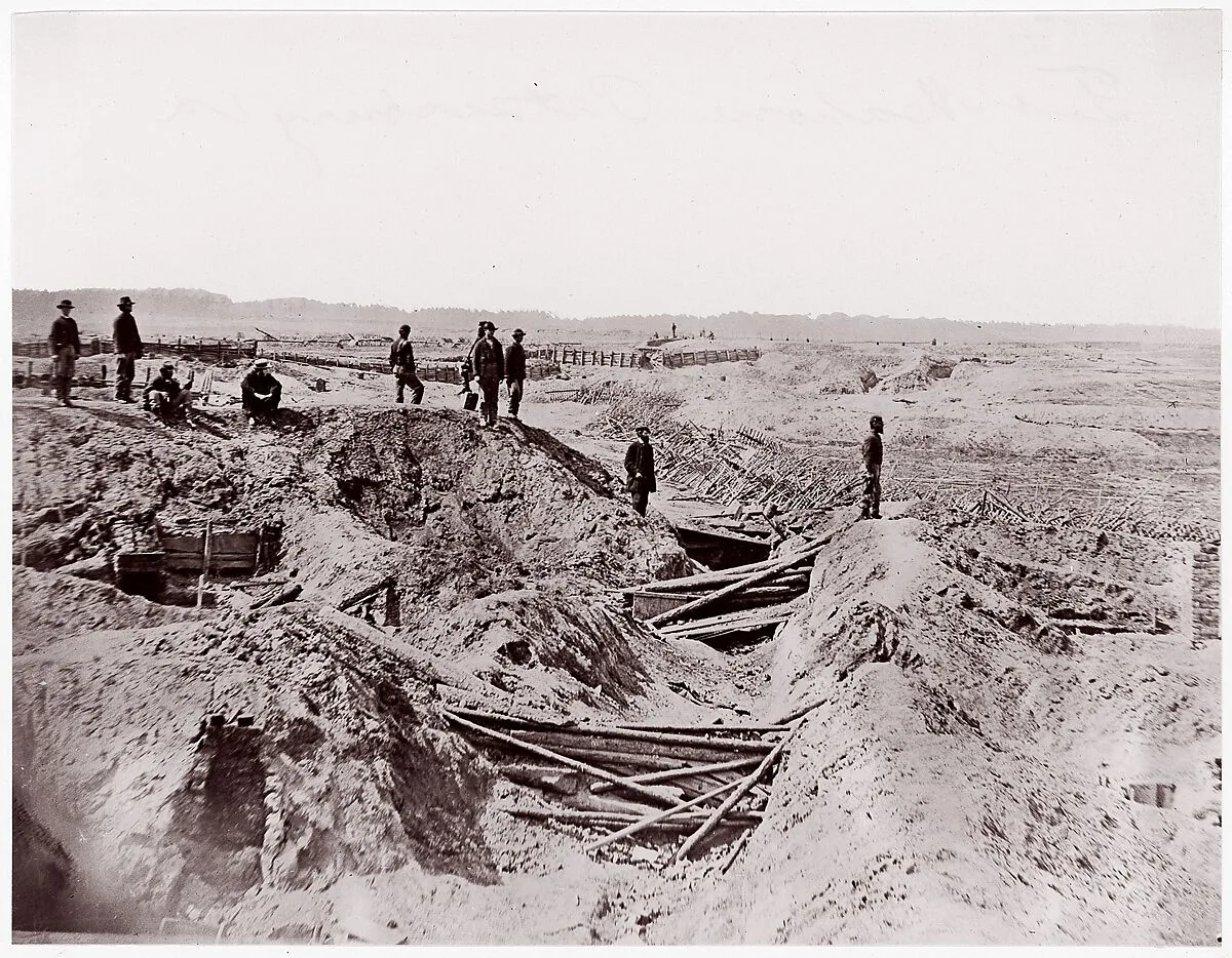 Fort Mahone, Petersburg, Virginia — Thomas C. Roche|Mathew B. Brady