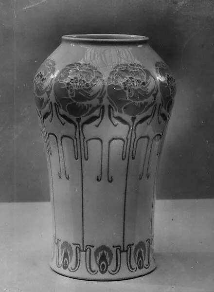 Vase — Georges de Feure|E. Gérard|L'Art Nouveau Bing