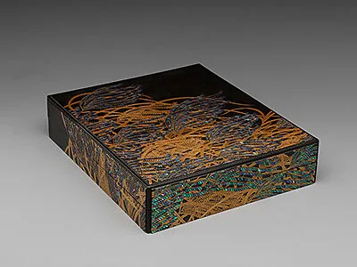 雲龍庵(北村辰夫)作 秋月蒔絵硯箱|Writing Box (Suzuribako) with Autumn Grasses and Moon — Unryūan (Kitamura Tatsuō)