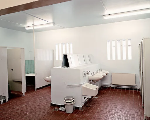 The Maze/Long Kesh Prison: Ablutions. H — Block 5, B — Wing