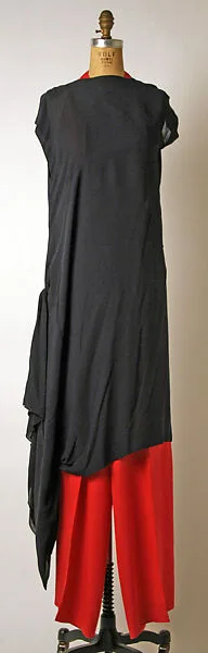 Evening ensemble — Madame Grès (Germaine Émilie Krebs)