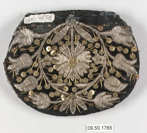Cap crown