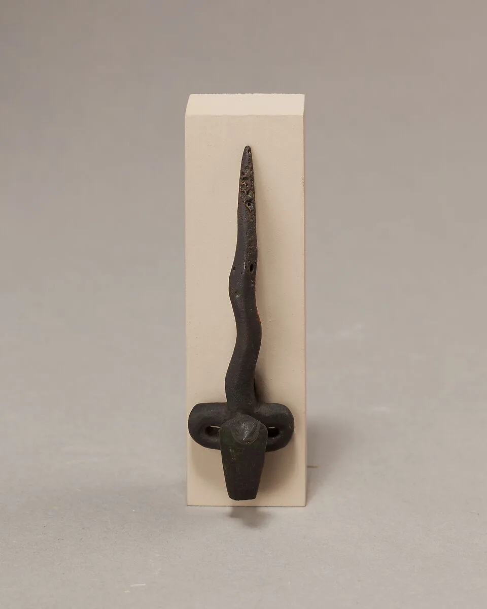 Uraeus headdress attachment — Unknown