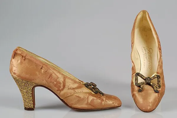 Evening pumps — André Perugia