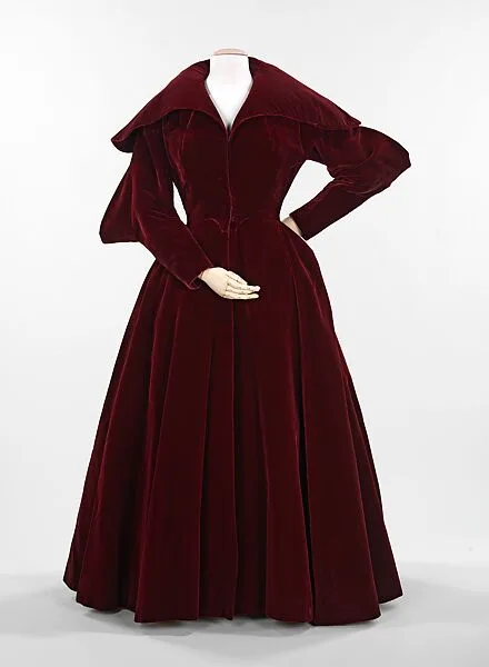 Evening coat — Charles James