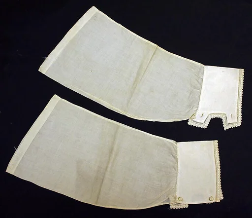 Undersleeves