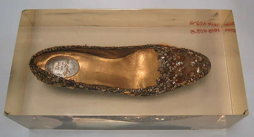Evening shoes