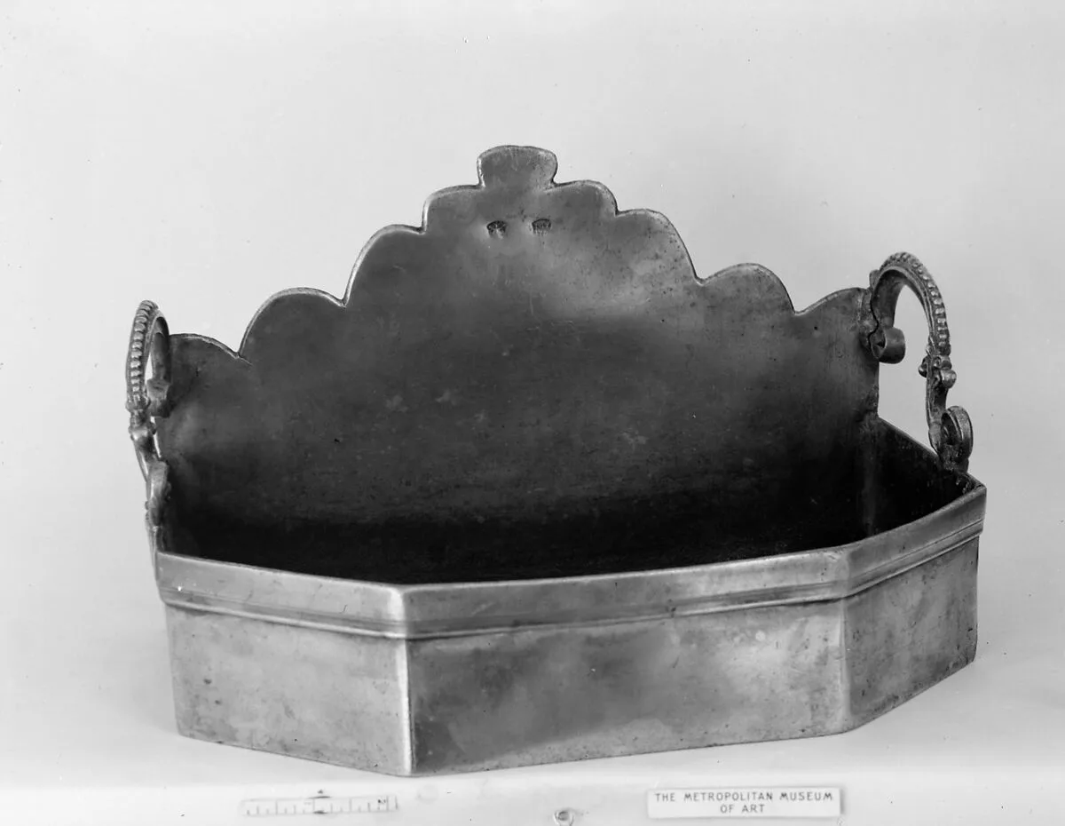 Lavatory — Unknown