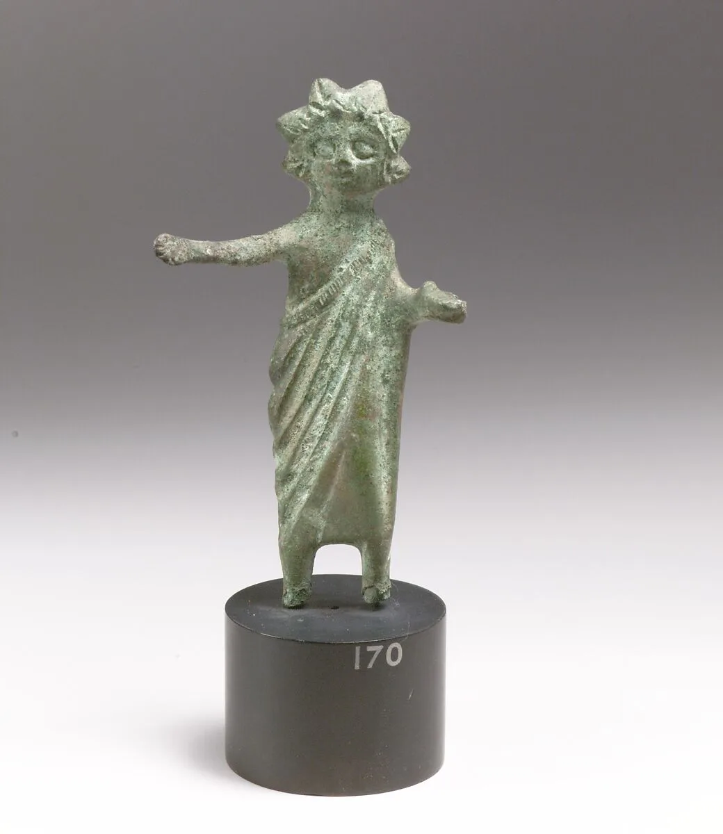Bronze statuette of a priest or offrant — Unknown