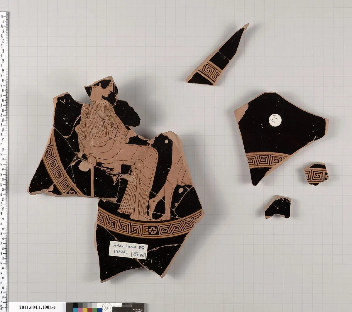 Terracotta fragments of a kylix (drinking cup) — Splanchnopt Painter