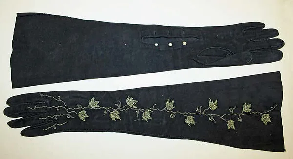 Evening gloves — Unknown