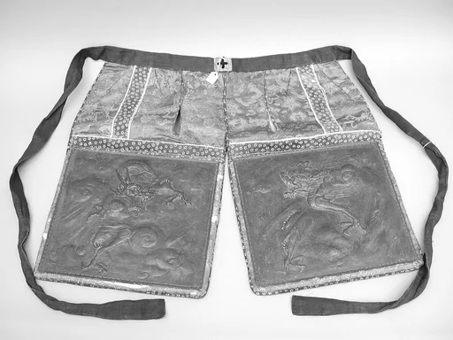 Skirt (Haidate)