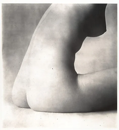Nude No. 18