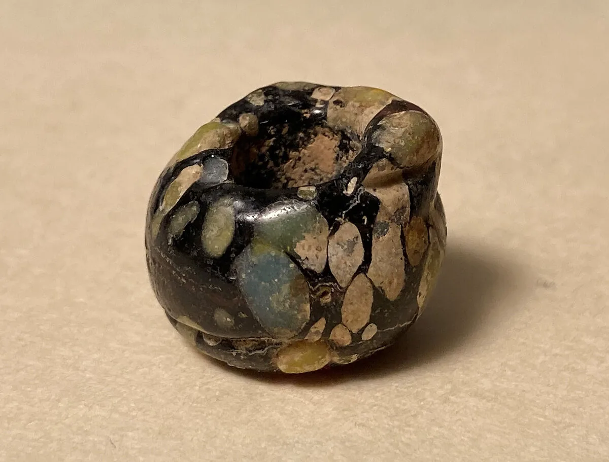 Beads — Unknown