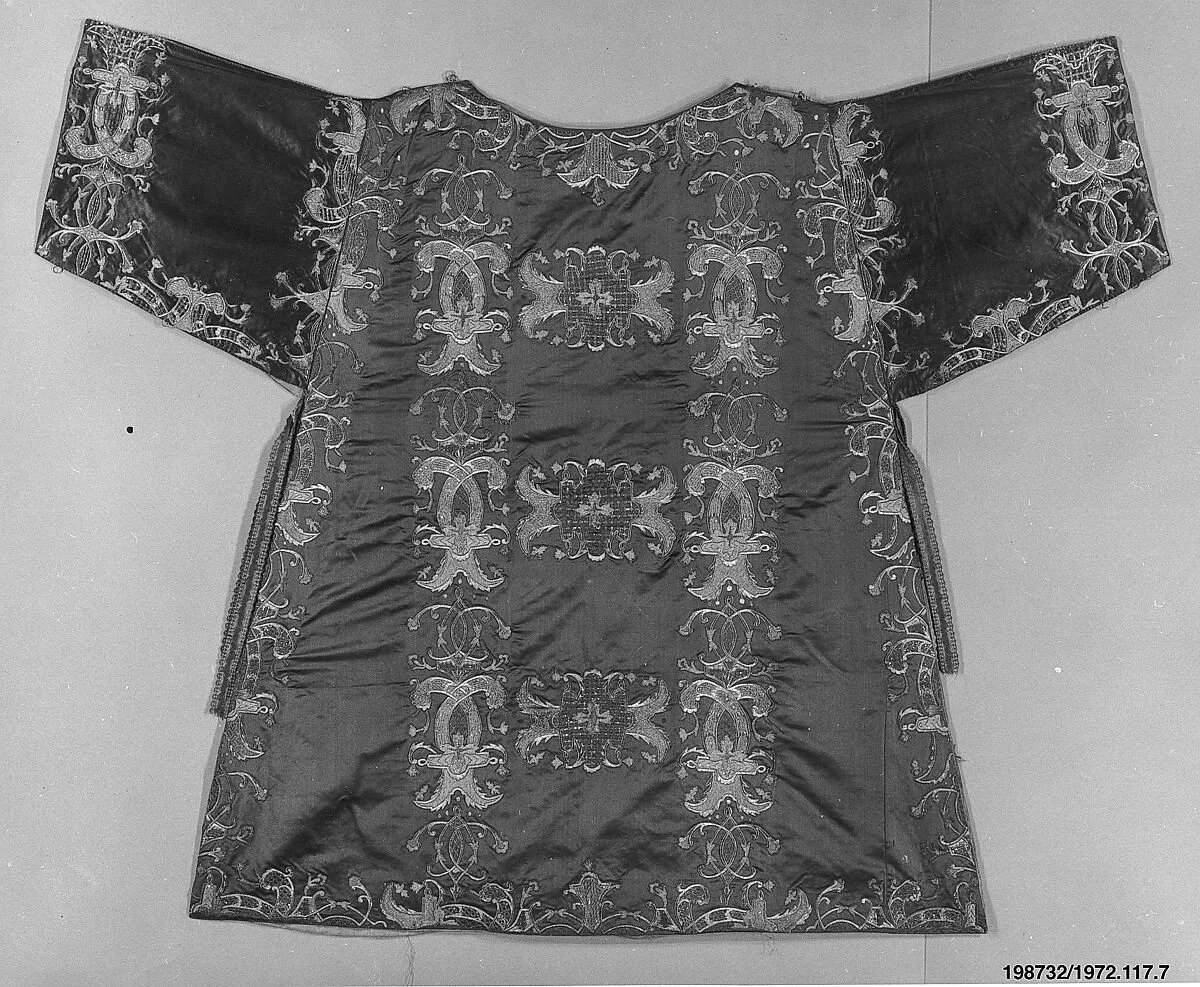 Dalmatic (one of a pair) — Unknown