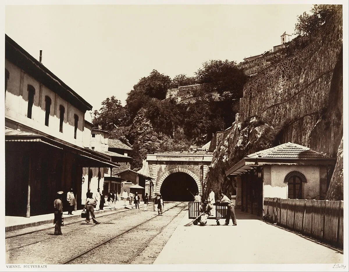 Vienne, Souterrain — Edouard Baldus
