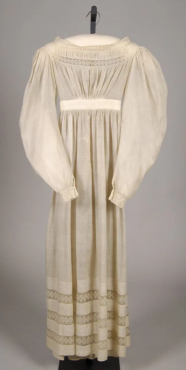 Wedding Dress — Unknown