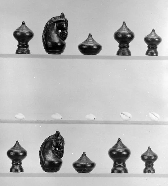 Chessmen (32) — Unknown