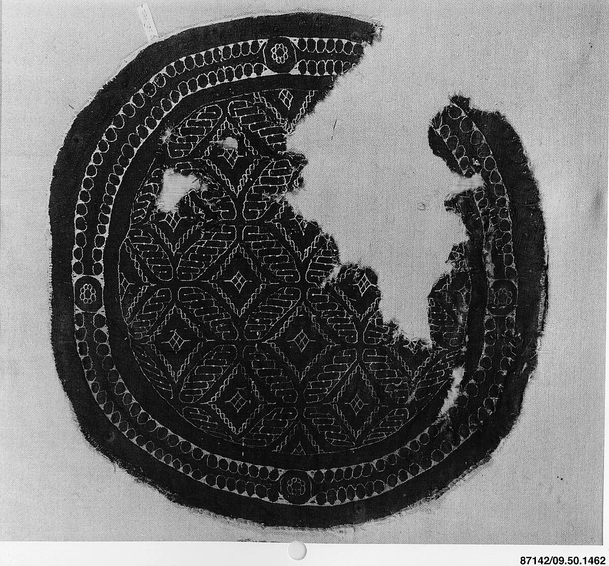 Roundel — Unknown